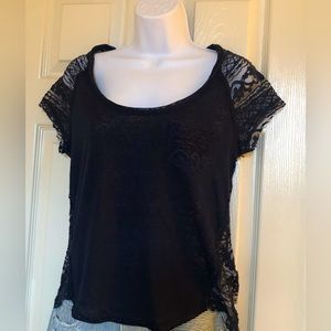 HOLLISTER Lacey T size small